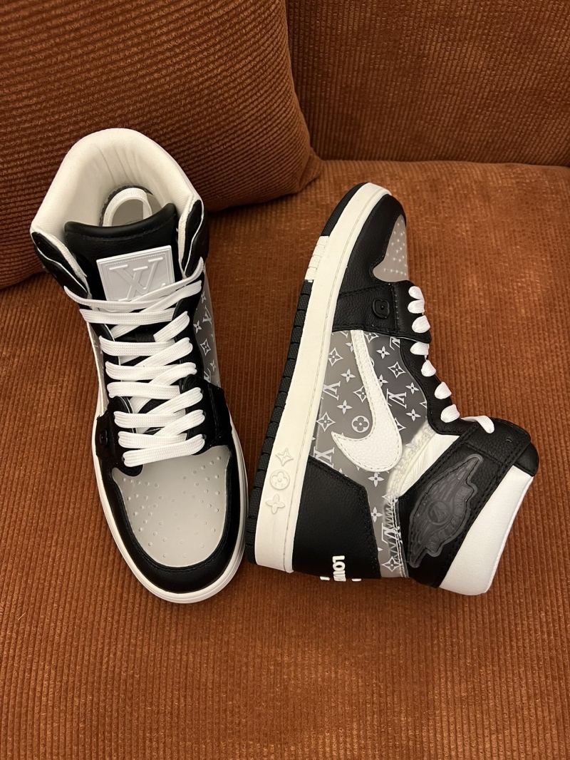 Louis Vuitton Sneakers